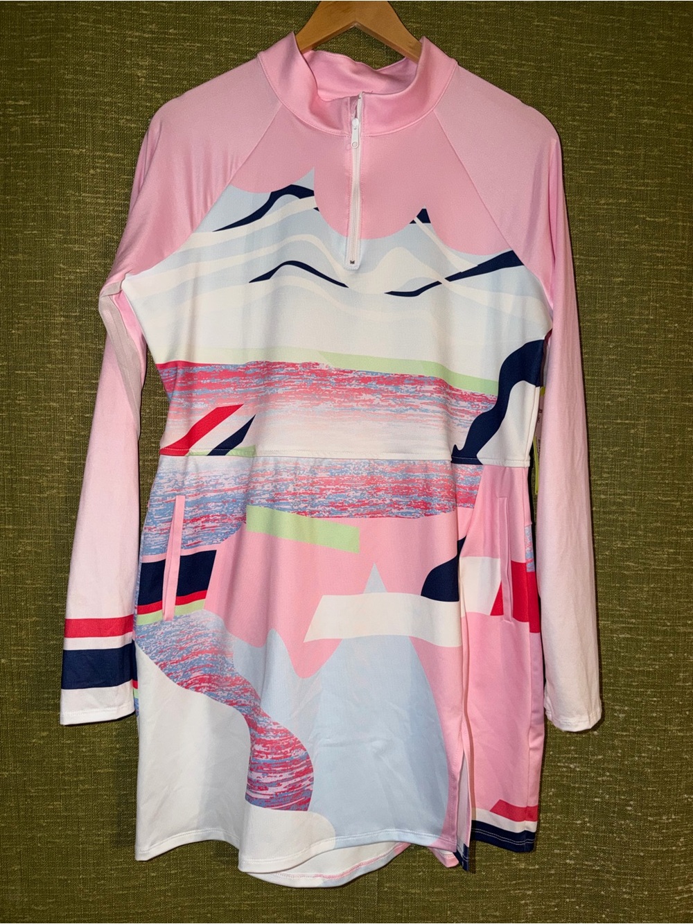 ✨ NWT Lucky in Love "Peony Canyons" Long Sleeve Court Dress ✨